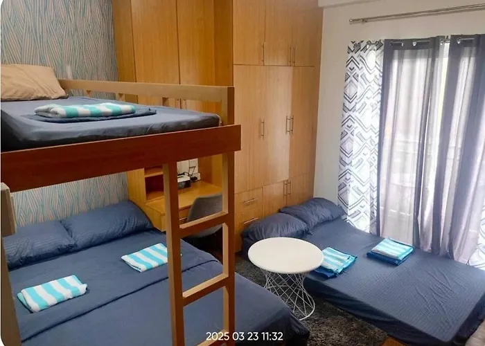 3 Mins From Airport Pool Access Wi-fi Tv Gym Apartment *